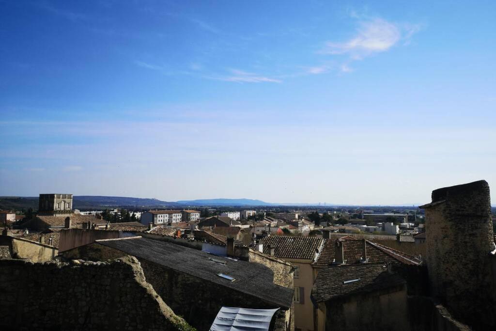 Maison De Village Meublee Avec Terrasse Donzère Eksteriør bilde